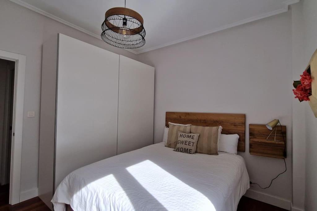 Cozy Apartment In The City Center By Aloha Більбао Екстер'єр фото